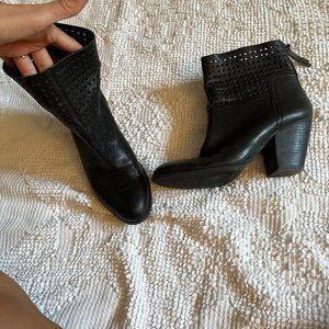 Nine west booties, worn a few times